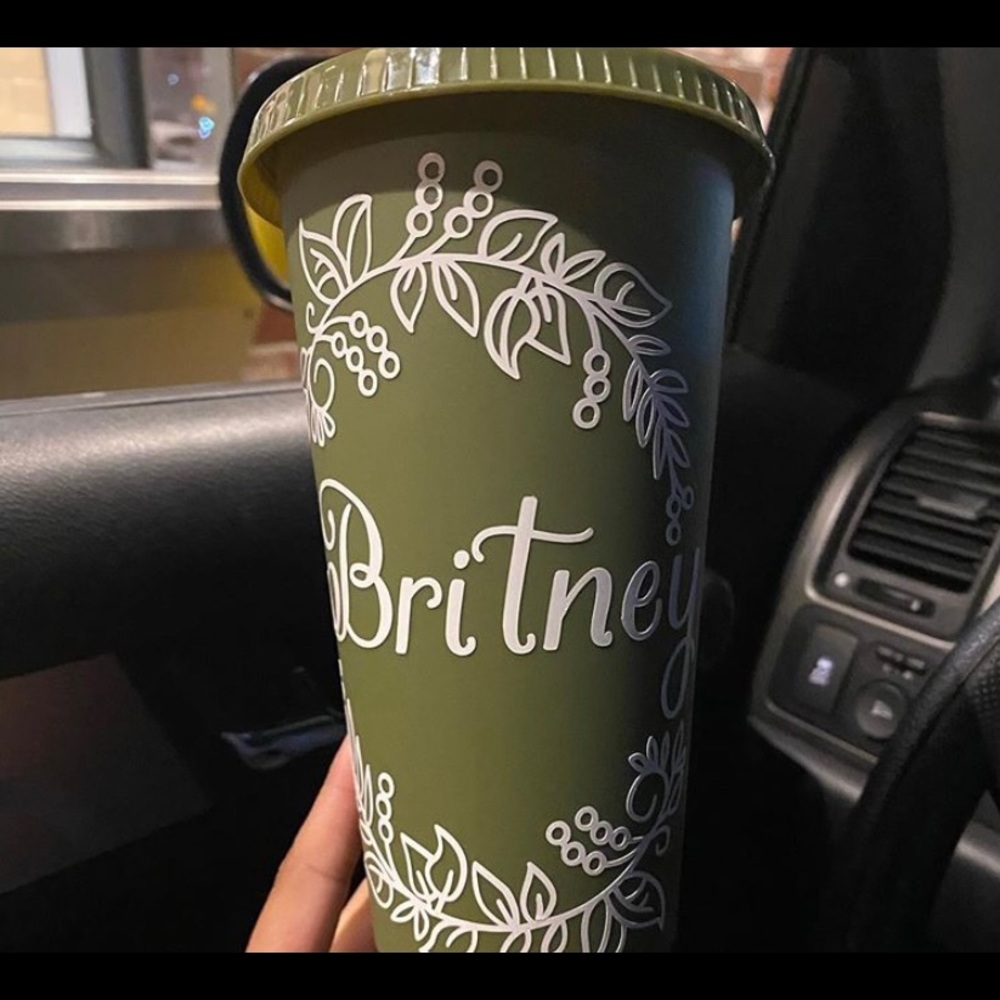 Custom cups - Picture 2 of 4